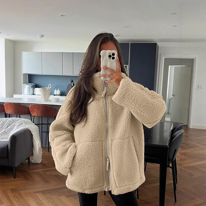 Kaja™ | Bløt teddyfrakk